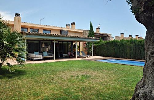 Torrent Villa | Villa Torrent Costa Brava, con piscina privada!