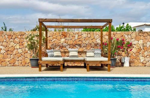 Cala de Bou Villa | Villa walk to O beach large pool BBQ