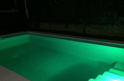 Pineda de Mar House | VILLA WITH POOL, GARDEN, BARBECUE, SOLÁRIUM, 900 METERS FROM THE BEACH,