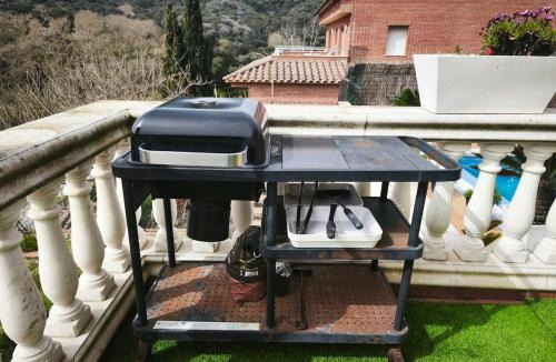 Vallromanes Villa | Villa with private pool in Vallromanes - Next to Golf Club, 25 min from Barcelona, 10 min from the Beach