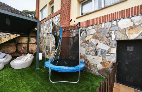 Vallromanes Villa | Villa with private pool in Vallromanes - Next to Golf Club, 25 min from Barcelona, 10 min from the Beach