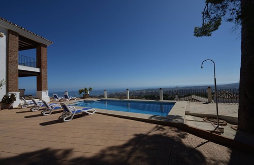 Mijas Pueblo Villa | Villa with stunning panoramic views to the sea, privacy and swimming pool