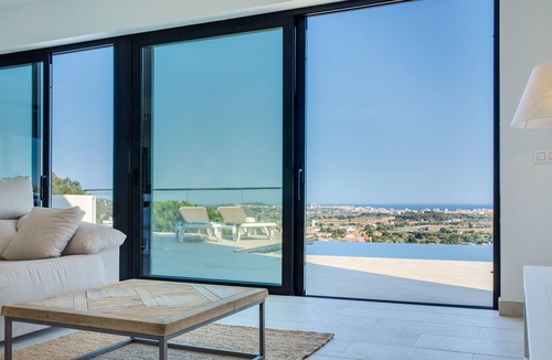 Calonge Villa | Villa with views of the Mediterranean Sea. Infinity pool.