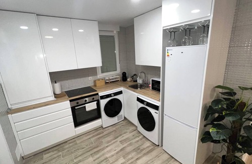 Villa de Vallecas Apartment | Villamadrid Home, ideal for families, two vacation apartments, 7 minutes from the metro.