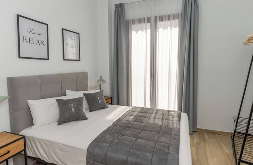 Distrito Sur Apartment | Vrbo Property