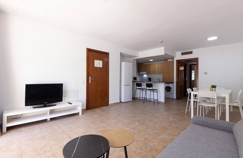 Cap de Salou Apartment | Wake up to pool views · Festival Village