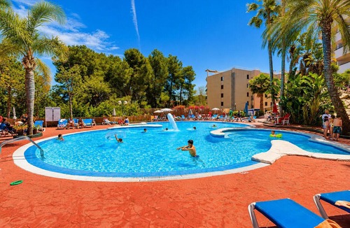 Cap de Salou Apartment | Wake up to pool views · Festival Village