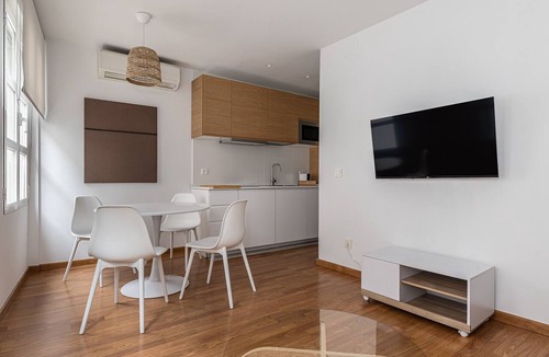 Centro Apartment | Waou Urban Home Gran Via III - Short Term