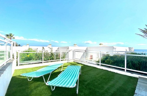 Playa del Aguila Apartment | Wifi apartment, pool, near Playa del Aguila