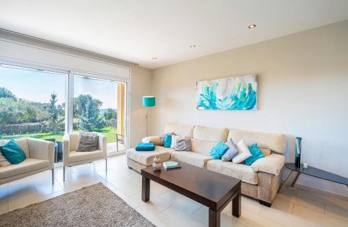 Canovelles House | Winahost Casa familiar con piscina