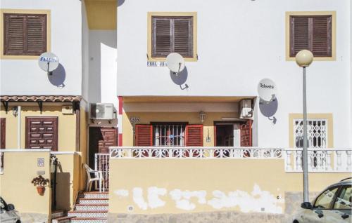 1 Bedroom Nice Apartment In Orihuela Costa