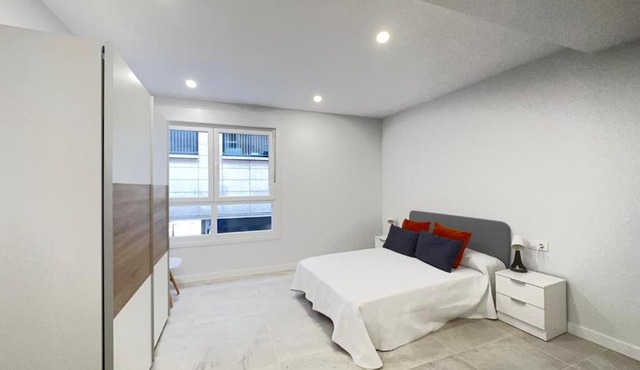 1 Piso 2 habitaciones centro al lado de Príncipe - HomeyGalicia