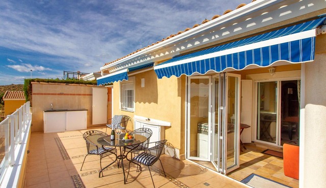 2 bedroom stunning home in Puerto de Mazarrón