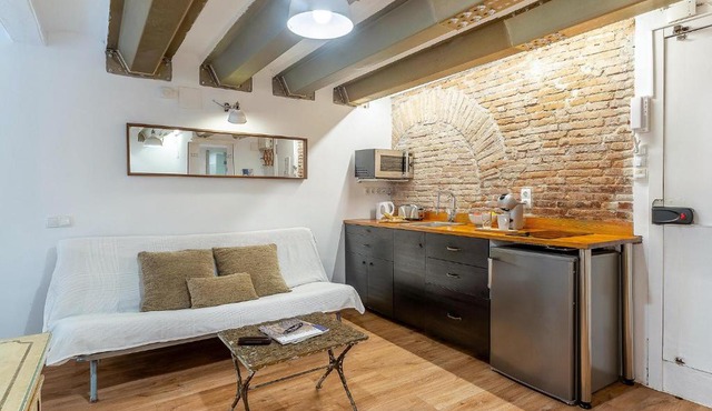 2537 - AB Sant Antoni Studio