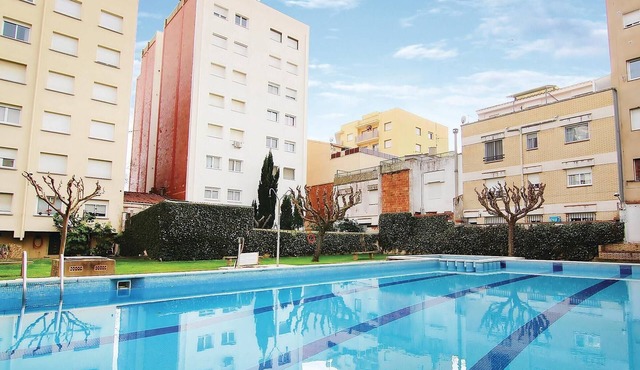 4 bedroom awesome apartment in Pineda de Mar
