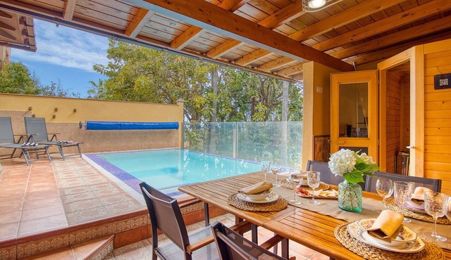 4BR Wellness Villa | Pool, Sauna, Gym