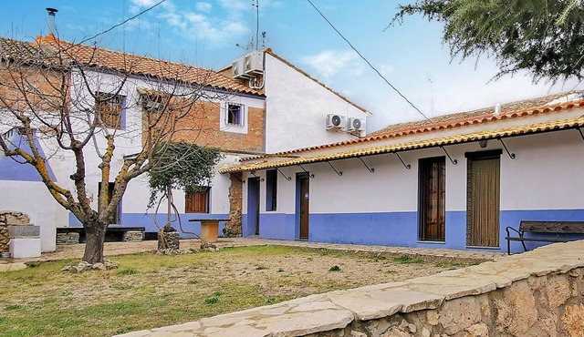 6 bedroom stunning home in Cofrentes