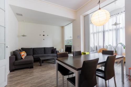 ApartEasy - Casanova Elegance