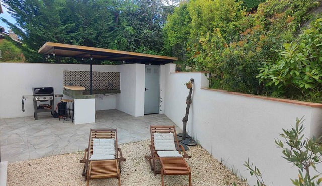 Apartment 20 km from Barcelona, enjoy the beach and mountains