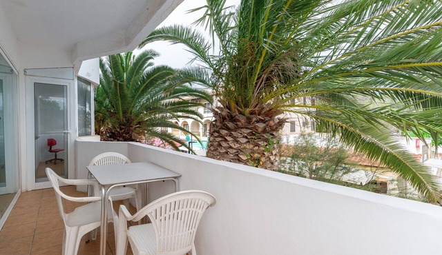 Apartment 'Apartamento Trilo 12' with Wi-Fi