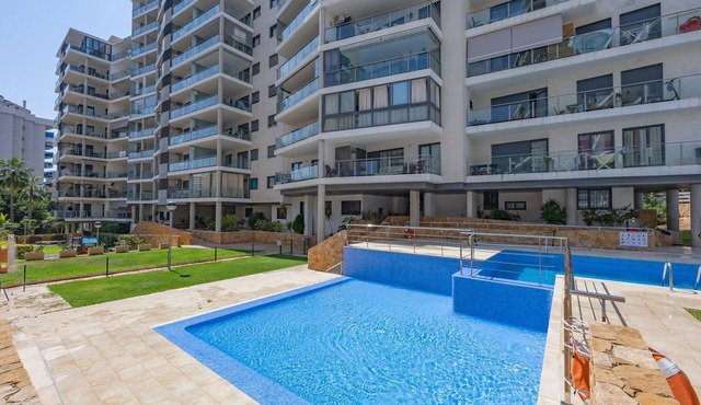 Apartment 'Cala Alta' with Sea Views, Wi-Fi and Air Conditioning