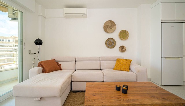 Apartment "Costabella Altea" with Mountain View, Pool, Wi-Fi, Garden & Terrace