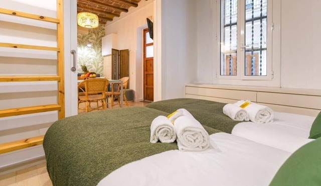 Apartment In Barceloneta, close to the beach