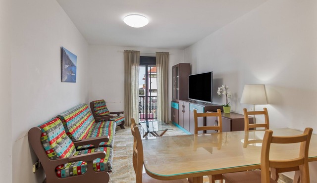 Apartment 'Luján 1a' with Sea View, Balcony and Wi-Fi