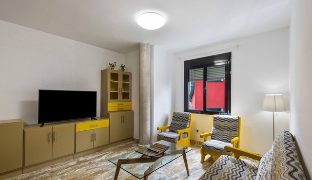 Apartment 'Lujan 3c Entre Cielo Y Mar' with Mountain View, Balcony and Wi-Fi
