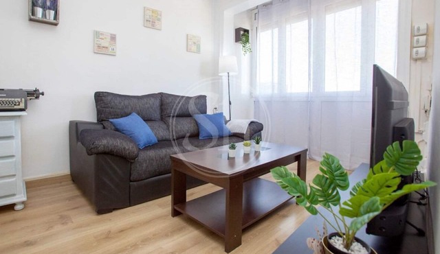 Apartments Les Corts for 4
