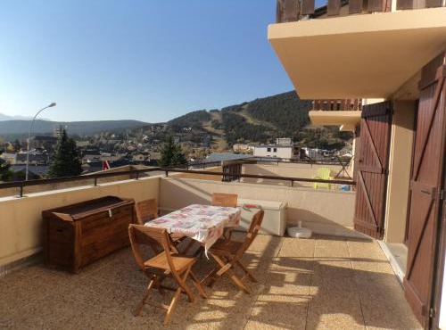 Appart T2 cabine grande terrasse classé 2 * in Les Angles