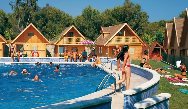 Arc de Bará Camping & Bungalows