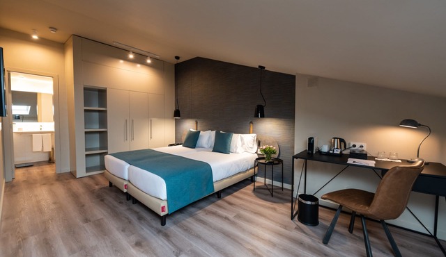Atenea Rekord Suites Barcelona