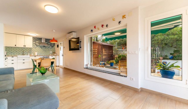 Beach Front Luxury Designer Two Bedroom Apartment