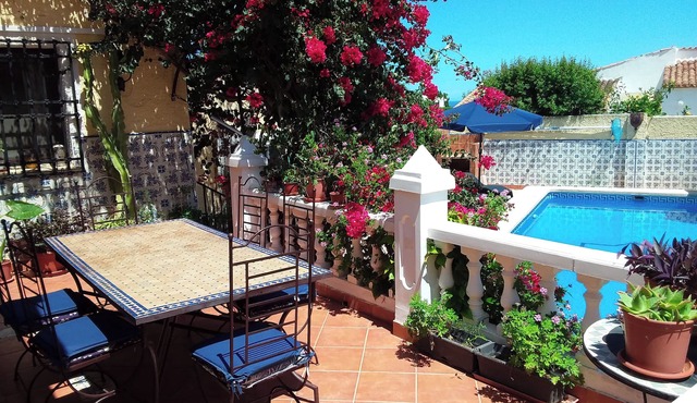 Beautiful Andalusian-style villa with a private pool near Benidorm, Altea, and Alicante