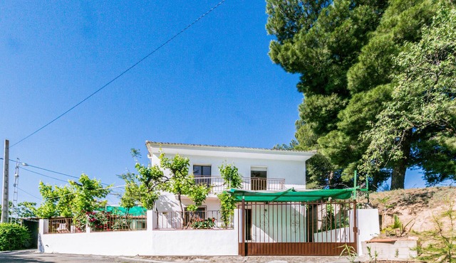 Beautiful home in Alcala la Real