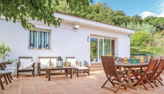 Bonita casa con piscina