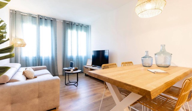 Bravissimo Tarlà, 2-bedroom apartment in Girona center