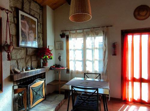 Cabaña de Madera El Roserar de Montseny Homestay