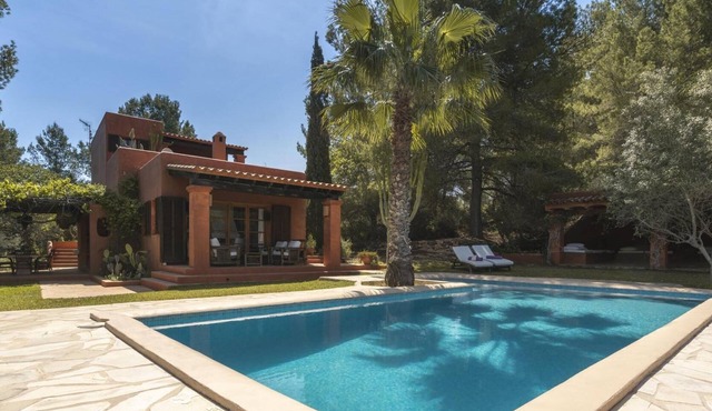 Cana Lúa. Charming Villa With Fantastic Sea View And Sunset