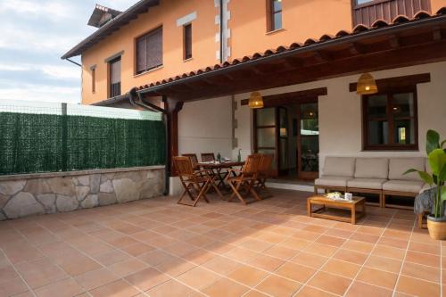 Casa cerca Playa de La Franca – Entre Mar y Picos
