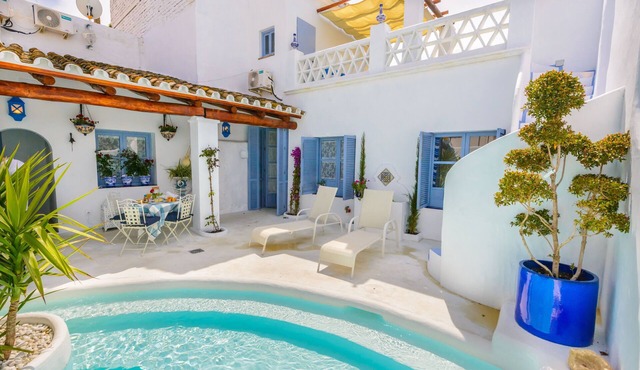 Casa de la Tita Vitoria: Rural House with Mountain Views, Wi-Fi and Air Conditioning
