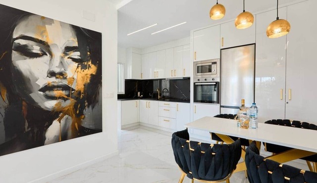 Casa Loresa Gold
