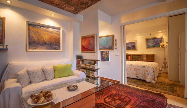 Casa Luminosa