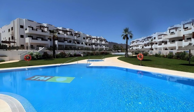 Casa Max - Three Bedroom Apartment, Sleeps 6 in Pulpí