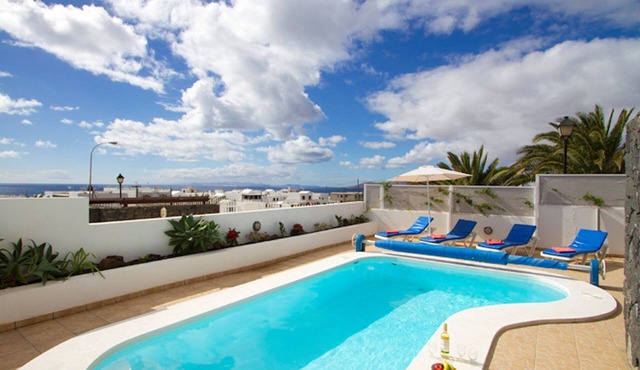 Charming Los Mojones Villa | 3 Bedrooms | Child friendly Pool | Villa Lise
