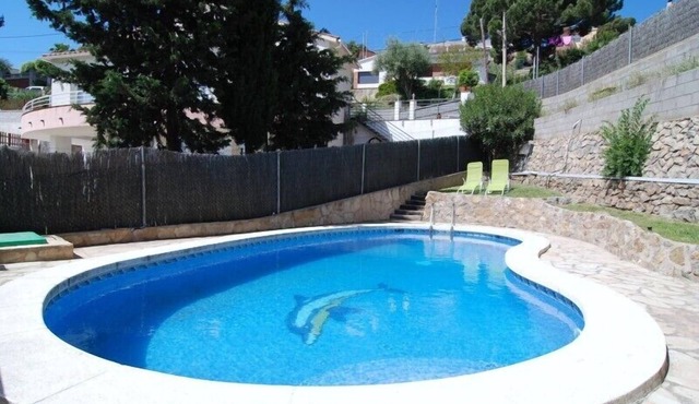 Club Villamar - Comfortable villa for 11 people, private pool and BBQ, just 3 min. drive from the.