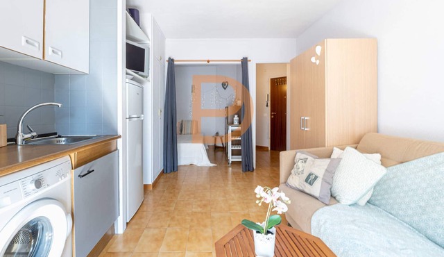 Comfortable apartment in the center of Empuriabrava & 3 min walk from the beach