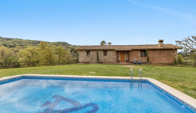 Country House 'El Molí De Canellas' with Mountain View, Private Pool and Wi-Fi