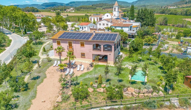 Cozy home in Guardiola de Fontrubí with sauna